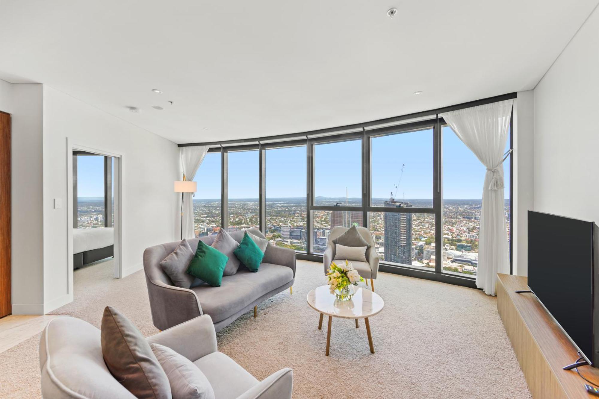 Two-Bedroom Two Bathroom Sky High River View Executive Apartment,1629445389:JPEG